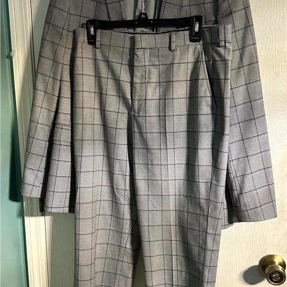 jf j.ferrar Charcoal Windowpane Blazer - Picture 4 of 6